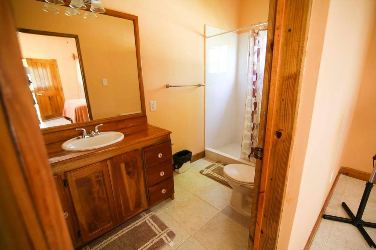 R&V Villa Negril Extérieur photo